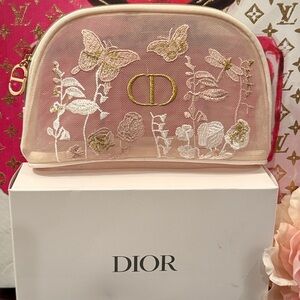 New Christian DIOR Beauty Embroidered Floral/Butterfly Mesh Cream Makeup Case